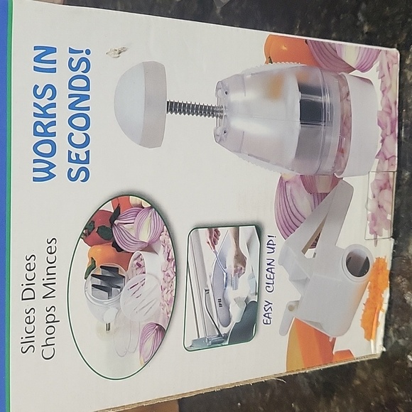 Perfect Chopper Deluxe With Grater - Picture 4 of 7